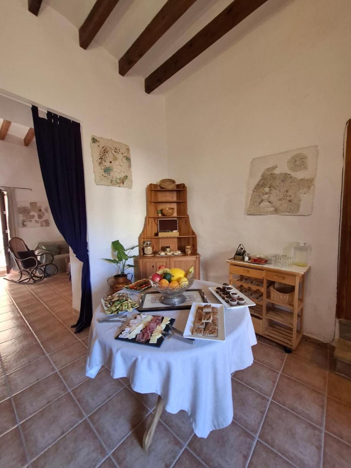 Bagot Country house Llubi